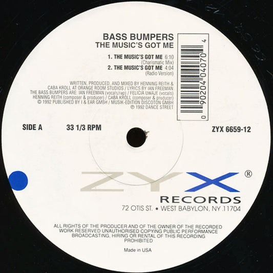 Bass Bumpers Feat E-Mello & Felicia : The Music's Got Me (12")