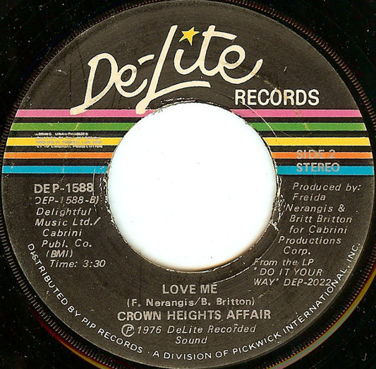 Crown Heights Affair : Dancin' / Love Me (7", NAM)