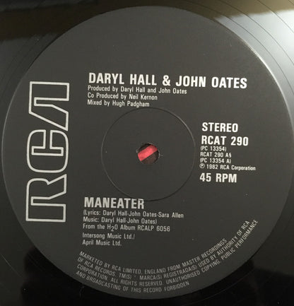 Daryl Hall + John Oates* : Maneater (12", Single)