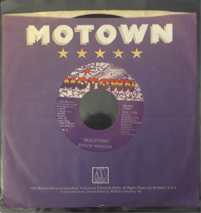 Stevie Wonder : Skeletons (7")