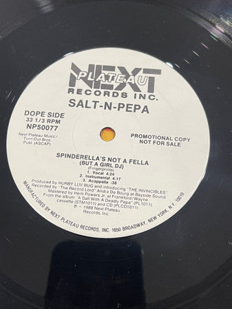 Salt-N-Pepa* : Shake Your Thang / Spinderella's Not A Fella (But A Girl DJ) (12", Promo)